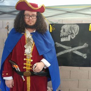 Meet your Posher, April